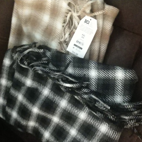 Time and Tru Faux Wrap Flannel Skirt Pull-up Plaid Warm Fringe Office 16-18 XL - Picture 5 of 15